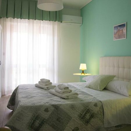 Mary'S House Bed & Breakfast Naples Luaran gambar