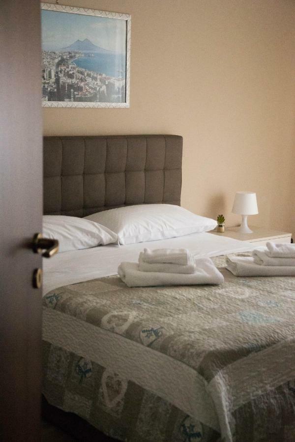 Mary'S House Bed & Breakfast Naples Luaran gambar