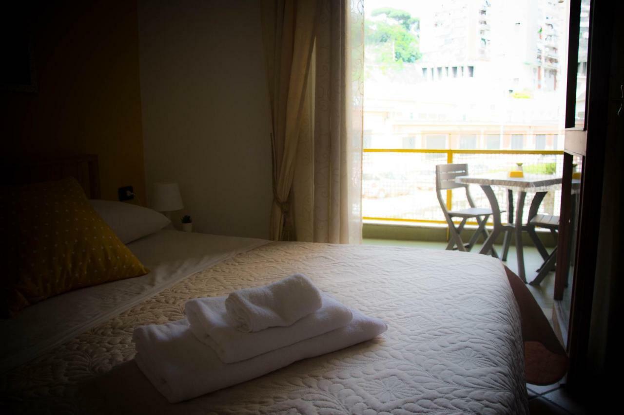 Mary'S House Bed & Breakfast Naples Luaran gambar